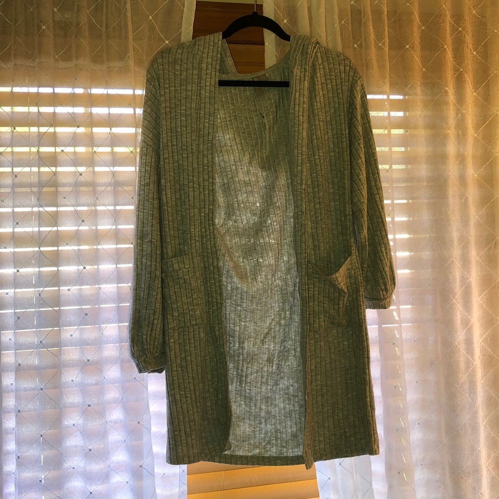 Long cardigan